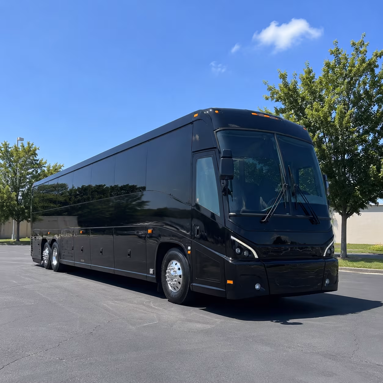 airport transfers for government and military personnel flying through sea or pae