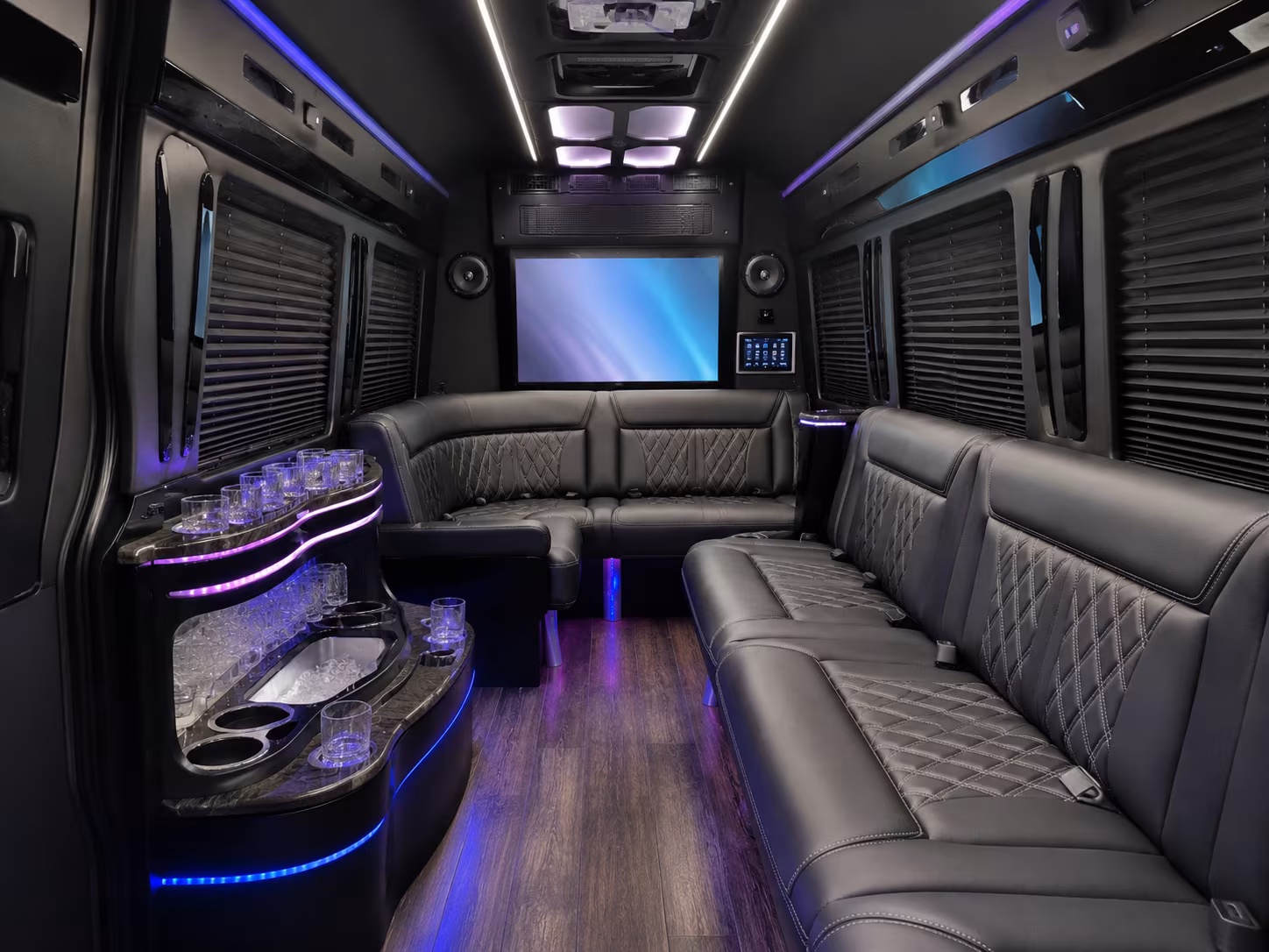 bus rental options for kirkland trips