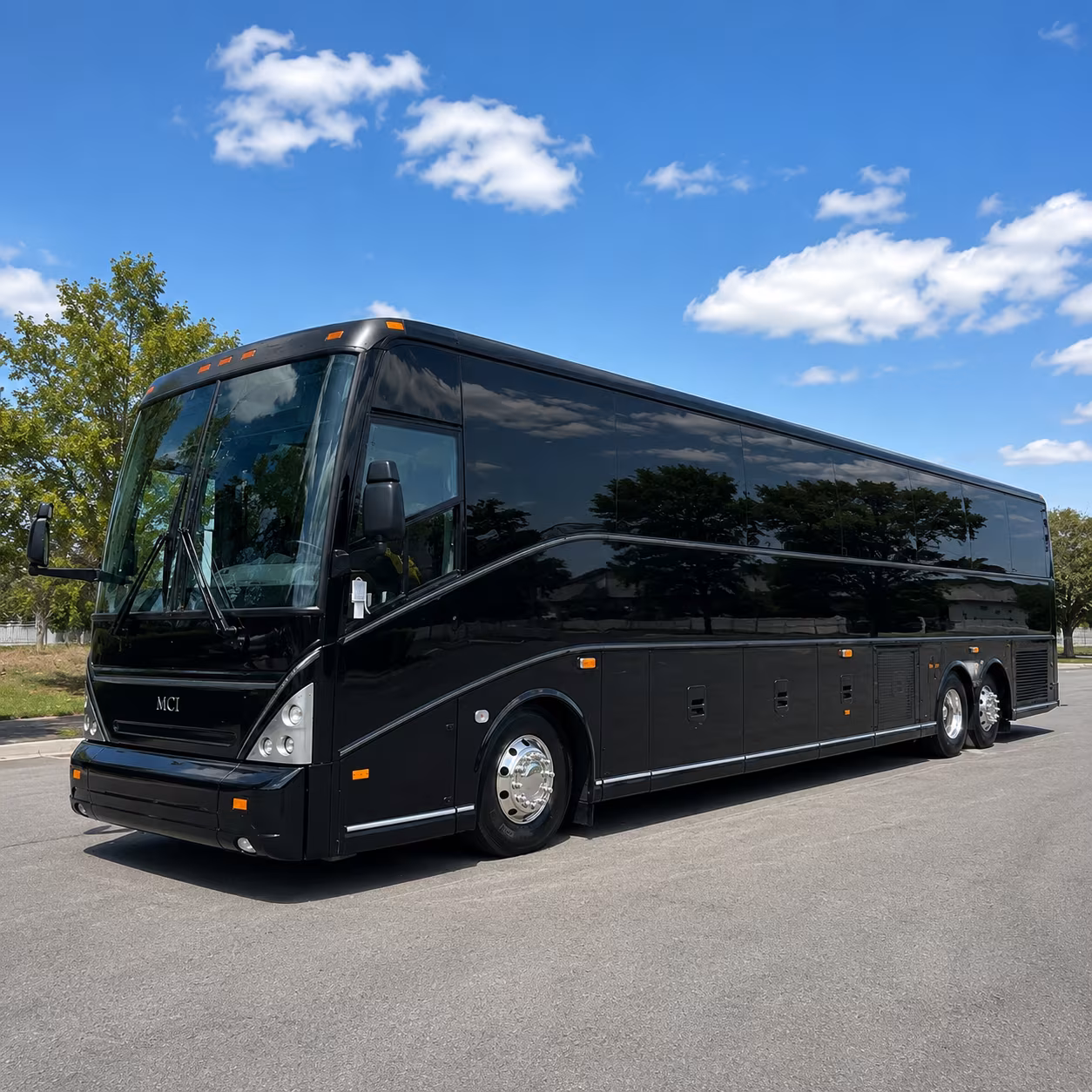 use busrentalkirkland com to find husky stadium charter buses from kirkland